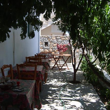 Nikos Hotel Diafani Exterior photo