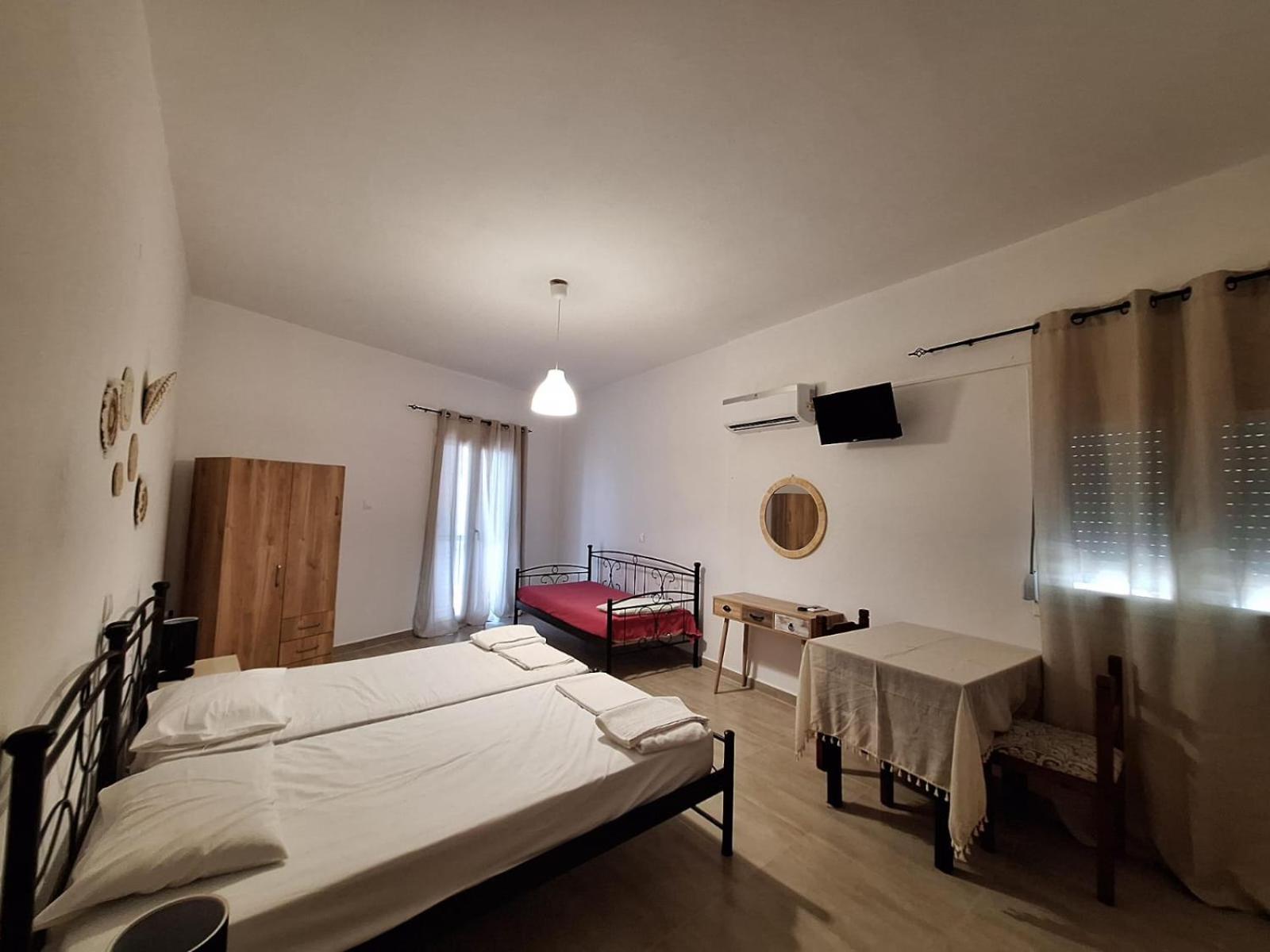 Nikos Hotel Diafani Exterior photo
